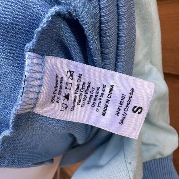 Lularoe Blue Penguin Baseball Tee Style Short Sleeve Shirt Size S - Picture 7 of 9